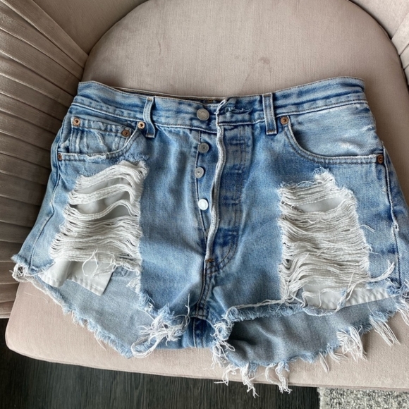 Vintage Distressed Levi's Shorts - Picture 1 of 5